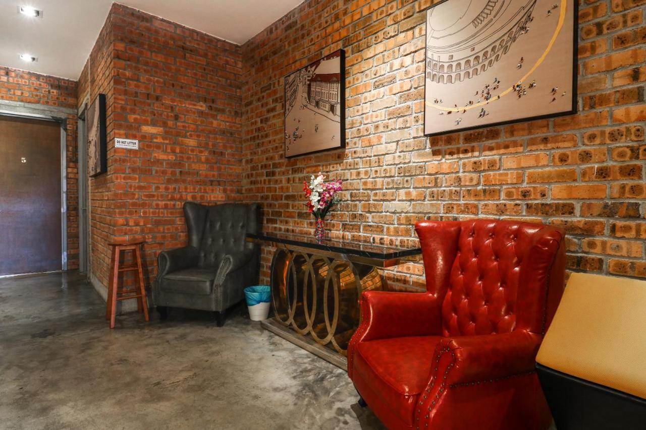 Urbanstay Industrial Ίπο Εξωτερικό φωτογραφία